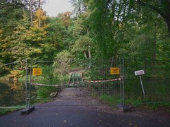 Będzie nowa kładka w parku Julianowskim w Łodzi. Remont już się rozpoczął