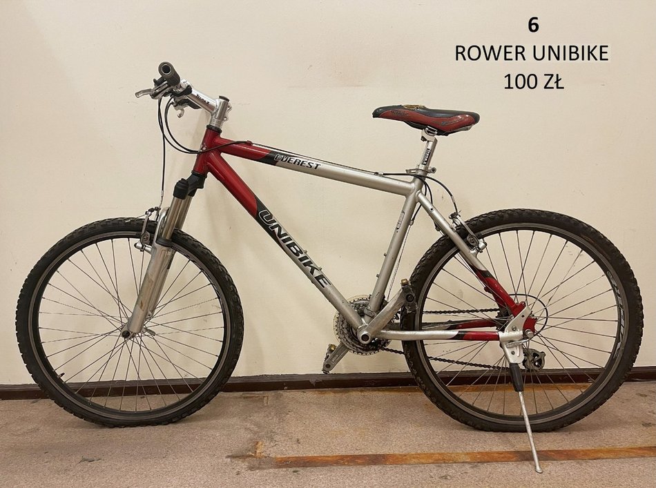 Wielka aukcja z Biura Rzeczy Znalezionych w Łodzi. Markowe rowery, pełne portfele i biżuteria!