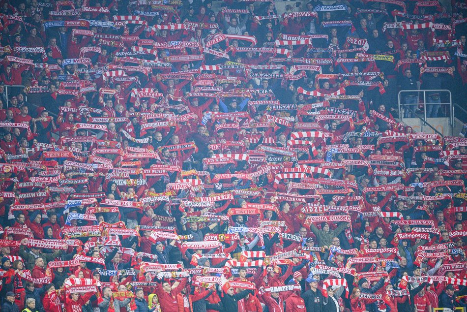 Kibice na meczu Widzewa Łódź z Górnikiem Zabrze