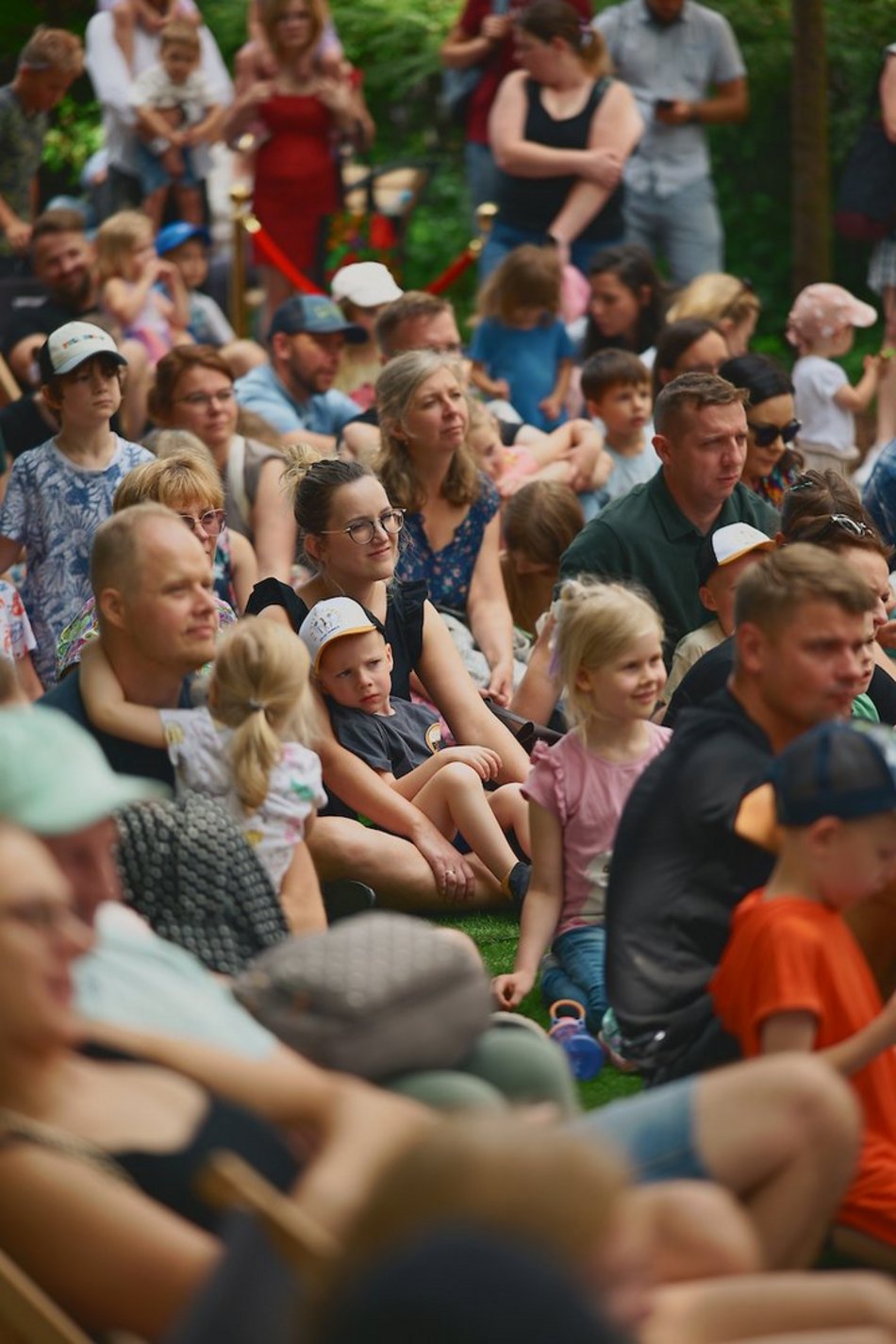 Łódź. Baśniowa Piotrkowska w Łodzi. Teatr Barnaby zapewnił dobrą zabawę całej rodzinie!