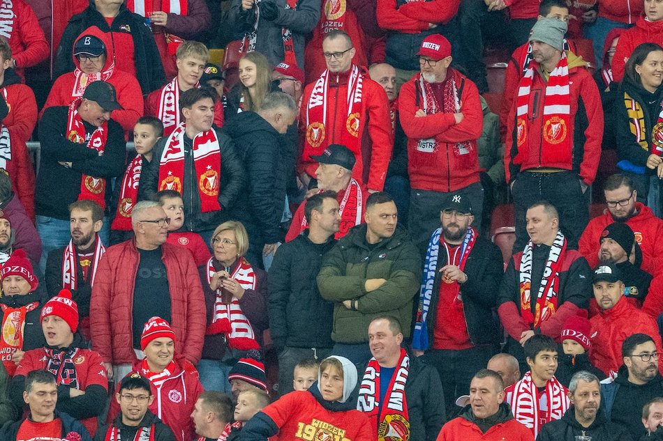 Kibice na meczu Widzewa Łódź z Radomiakiem Radom
