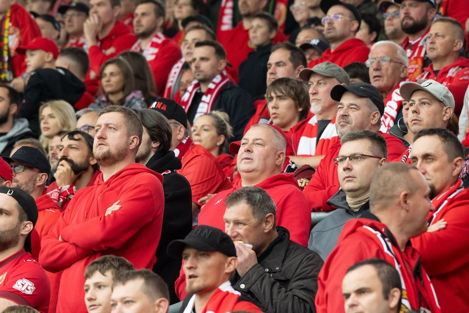 Łódź. Kibice na meczu Widzewa Łódź z Arką Gdynia. Byłeś/aś? Znajdź się w galerii!