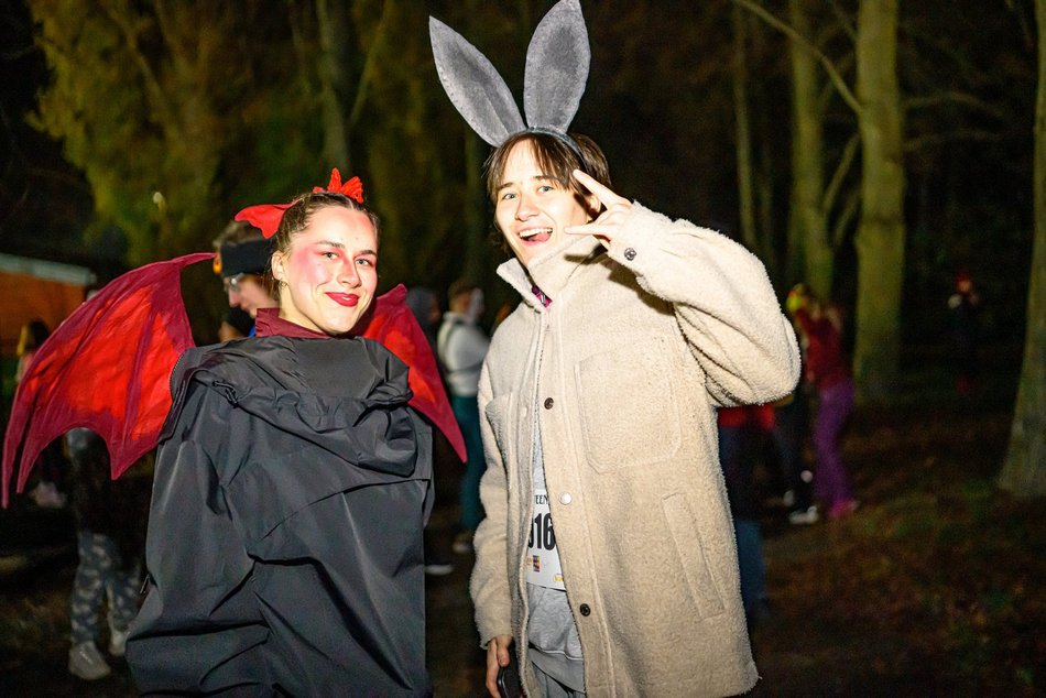 Łódź. Halloween Run w parku na Zdrowiu. Tak bawią się biegacze z Łodzi!