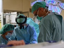 Łódź. Przełomowa operacja noworodka w Matce Polce w Łodzi. Ogromny guz usunęli 17 minut po porodzie