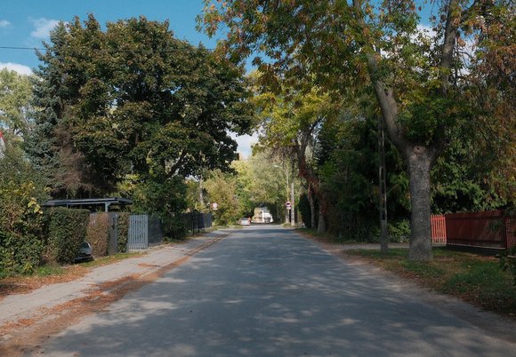 Łódź. Ulica Juhasowa na Stokach w Łodzi