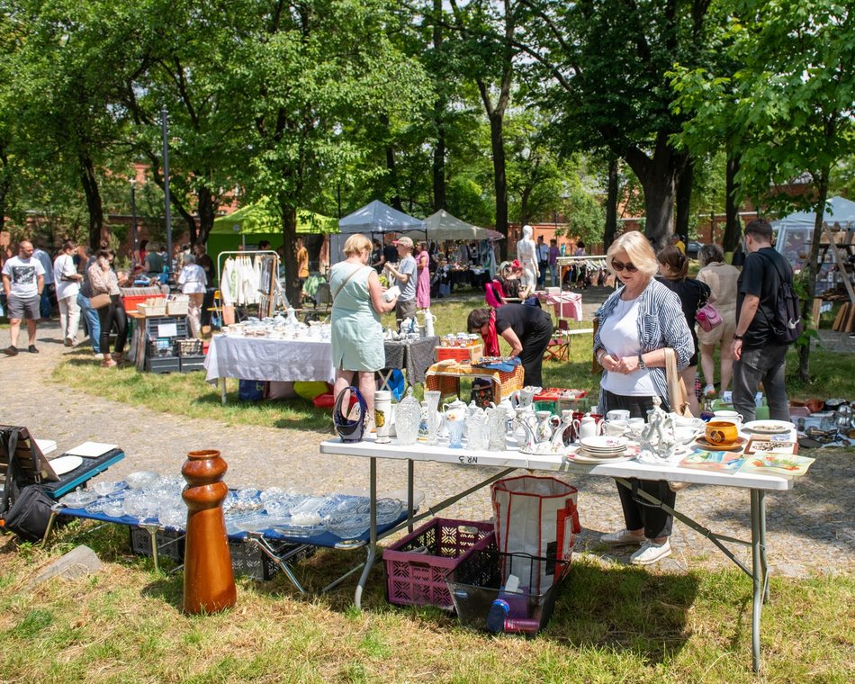 Łódź. Co robić w weekend w Łodzi? Ostatnia Polówka w sezonie, targ staroci, koncerty