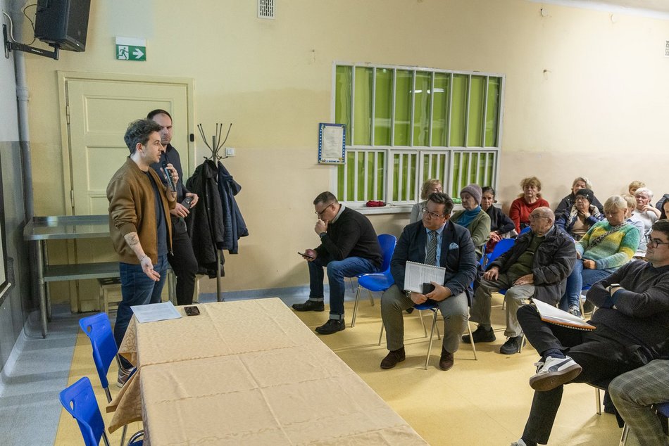 Łódź. Remonty dróg na Stokach w Łodzi. Duża frekwencja na spotkaniu z mieszkańcami