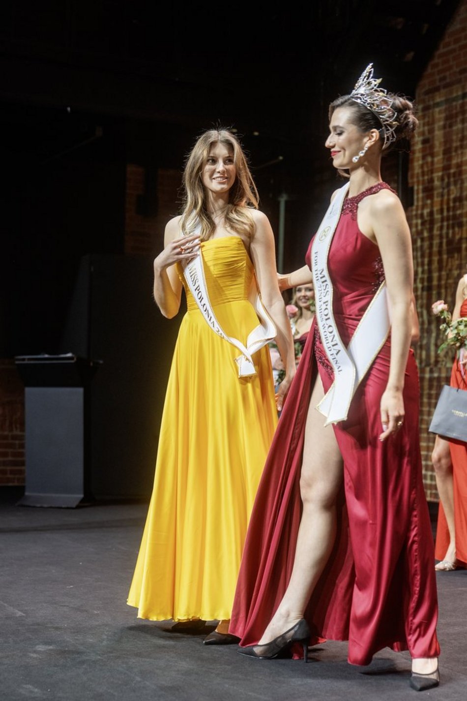 Przedstawienie finalistek Miss Polonia 2025 w Łodzi. Wzruszające pożegnanie Mai Klajdy