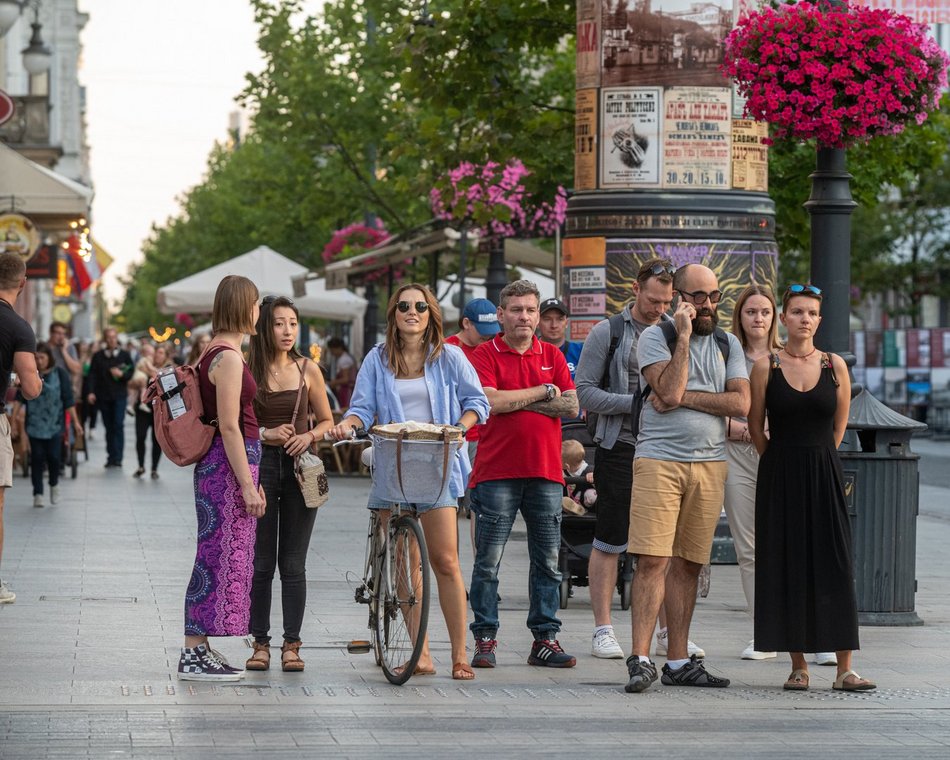 Tłumy łodzian i turystów na Piotrkowskiej