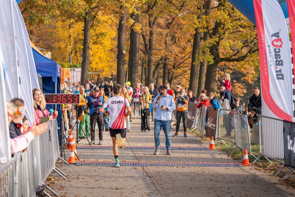 Jesienny Festiwal Szakala w Arturówku