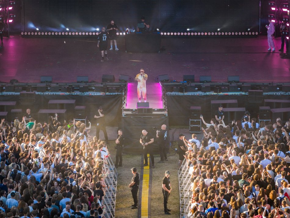 Łódź. Koncert Kizo na Juwenaliach 2026 w Łodzi. Imprezowe hity porwały do tańca i śpiewu!