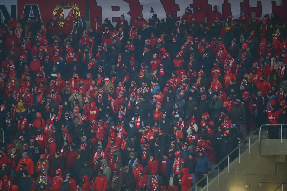 Łódź. Kibice na meczu Widzewa Łódź z Jagiellonią Białystok