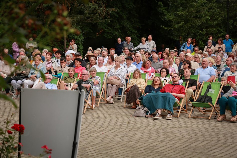 Łódź. Letnie Koncerty w Altanie. Filmowa muzyka w interpretacji zespołu Tripper Stompers