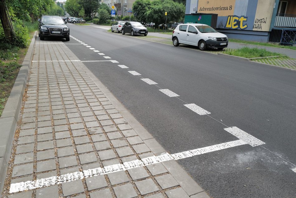 Remont Bartoka zakończony. Aż 280 miejsc parkingowych dla mieszkańców!