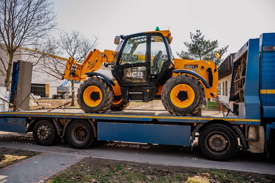 Łódź. Nowa hala sportowa przy Szkole Podstawowej nr 67 w Łodzi pnie się w górę. Kiedy otwarcie?