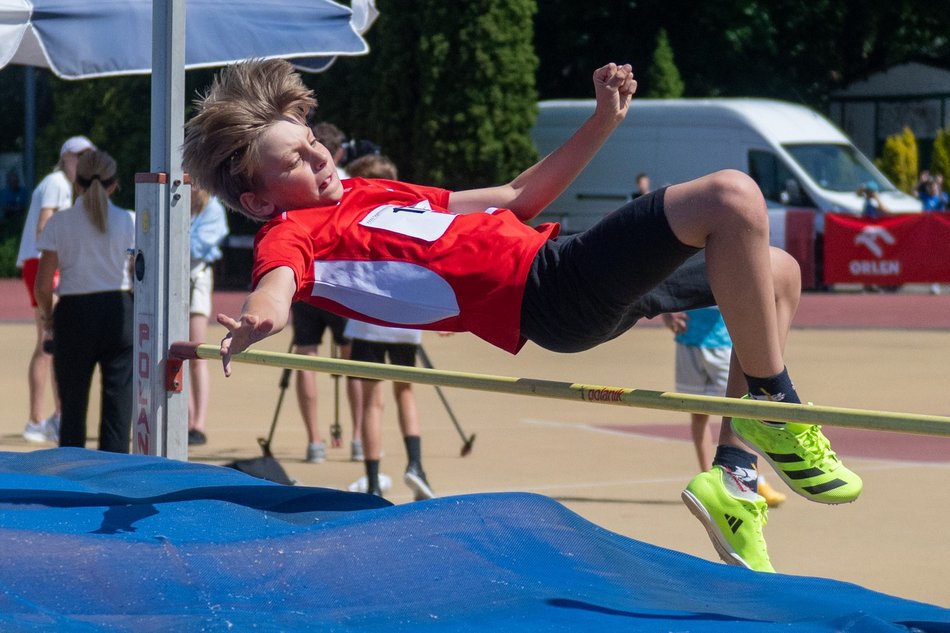 Łódź. Finał Czwartków Lekkoatletycznych w Łodzi. Młodzi sportowcy dali radę mimo upału