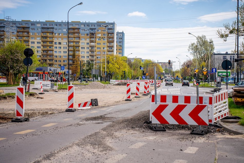 Łódź. Remont Wielkopolskiej. Mogą układać pierwszą warstwę asfaltu