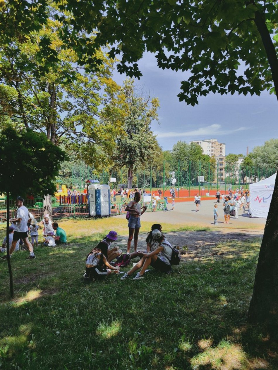 Piknik rodzinny na Karolewie