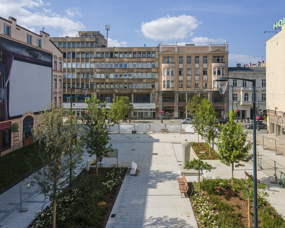 Remont pasażu Schillera