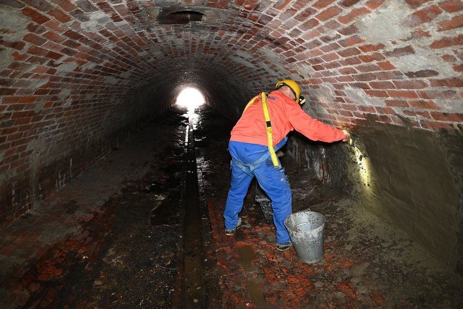 Łódź. Remont kanału przy ul. Obywatelskiej