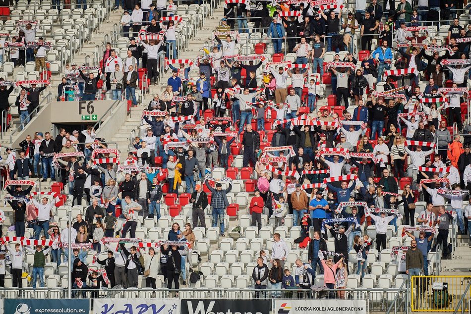 Kibice na meczu ŁKS Łódź - Arka Gdynia