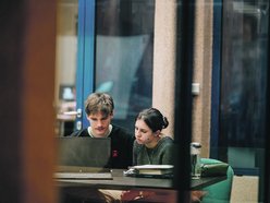 Łódź. Biblioteka Uniwersytetu Łódzkiego otwarta do północy. Na naukę nigdy nie jest za późno!