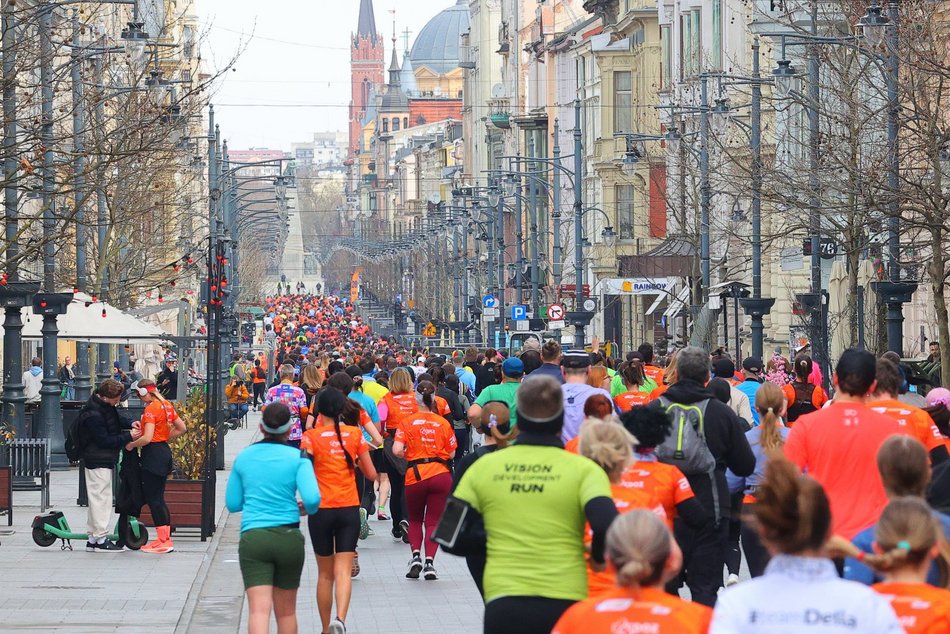 Łódź. DOZ Maraton Łódź 2026. Brałeś udział w biegu na 10 km? Znajdź się na zdjęciach!