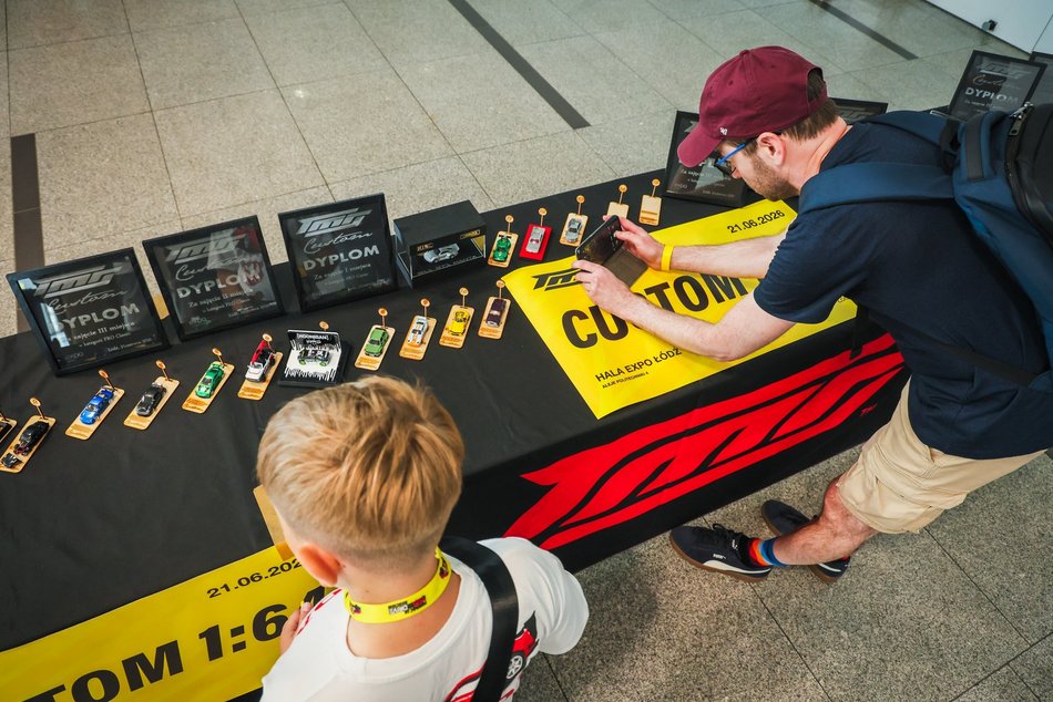 Łódź. Hot Wheels opanowały halę Expo Łódź! Setki miniatur aut, wyścigi na żywo i nie tylko!