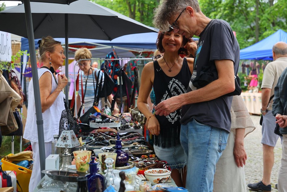 Łódź. Targi Sztuki i Designu na Księżym Młynie w Łodzi