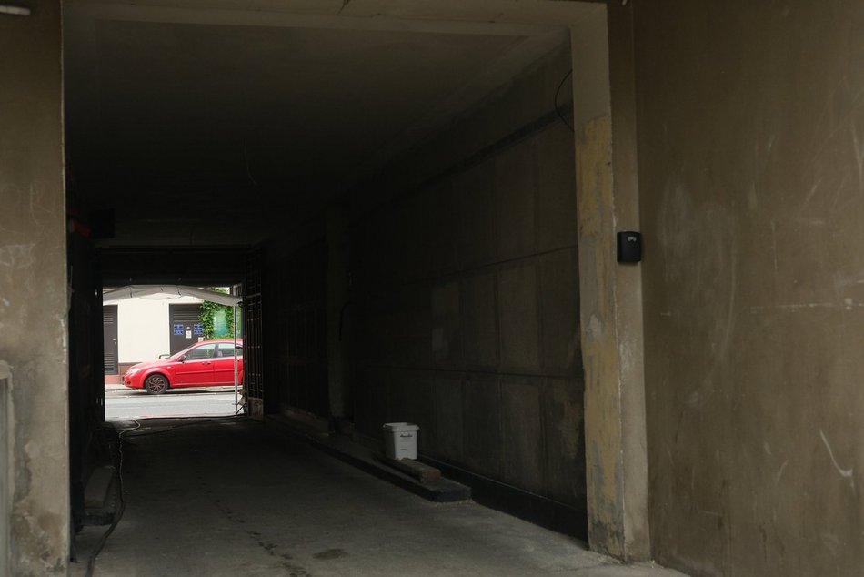 Łódź. Kamienica przy ul. Wólczańskiej 141 w Łodzi