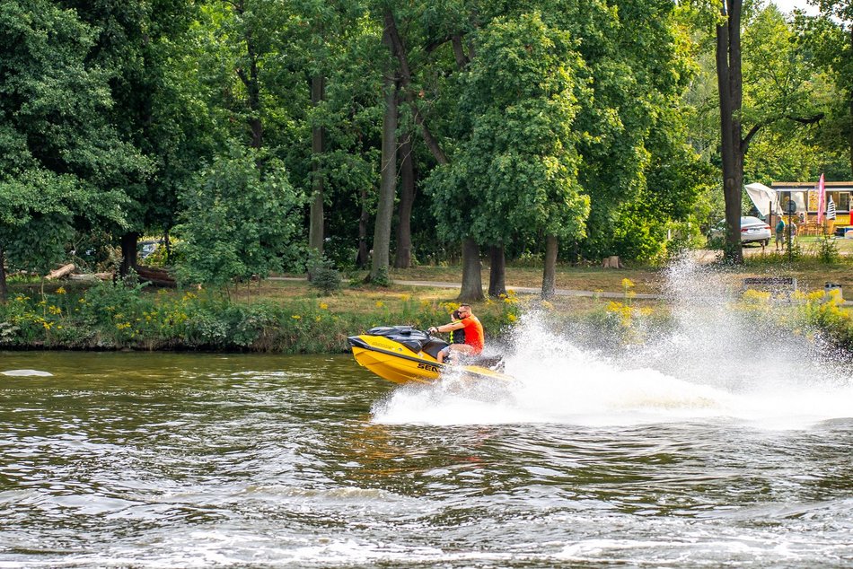 Piknik w parku na Młynku