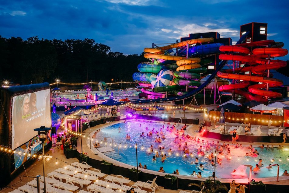 Łódź. Pink Party w Aquaparku Fala. To najbardziej różowa impreza w Łodzi