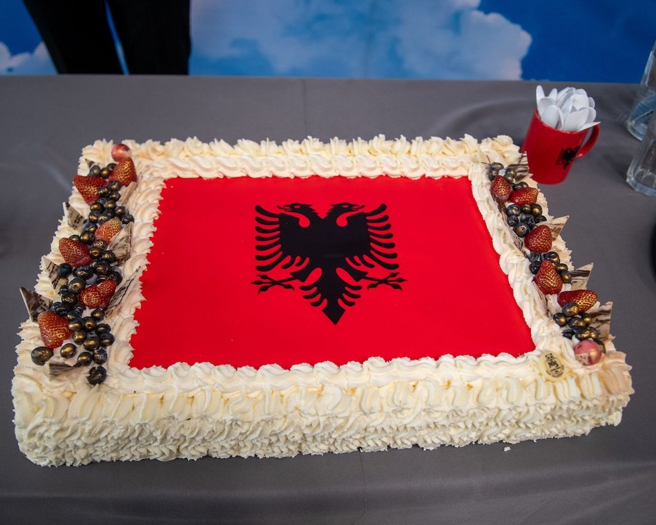 Łódź. Z lotniska w Łodzi prosto do Albanii! Wystartowały pierwsze loty czarterowe