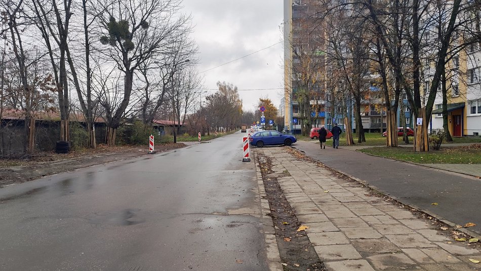 Łódź. Remont Bartoka. Będzie nowa nawierzchnia, chodniki i miejsca parkingowe