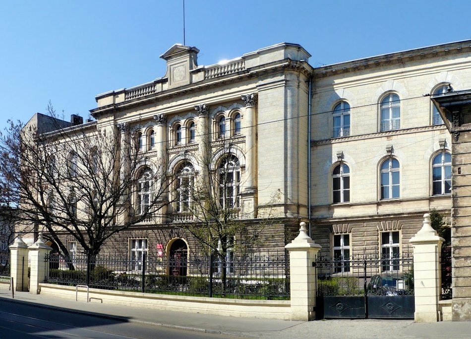 IV LO w Łodzi czekają wielkie zmiany! Zabytkowy budynek przejdzie gruntowną modernizację