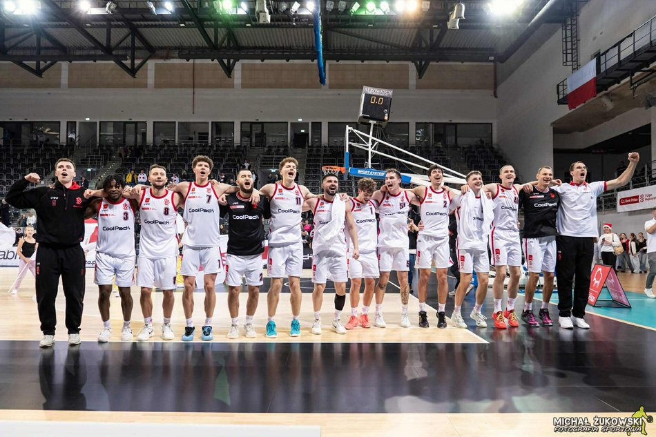 Łódź. Koszykarze ŁKS Łódź