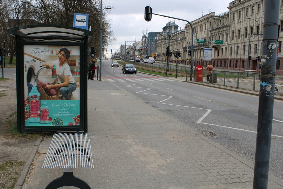 Łódź. Remont przystanków MPK Łódź przy Manufakturze. Będą nowe perony i droga dla rowerów!