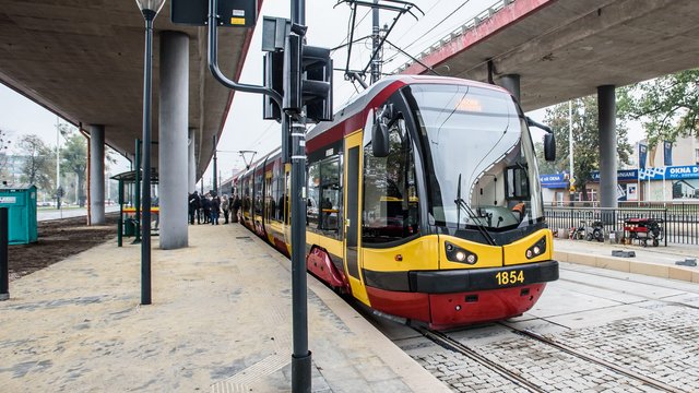 Utrudnienia MPK Łódź na Włókniarzy. Kursuje komunikacja zastępcza [SZCZEGÓŁY]