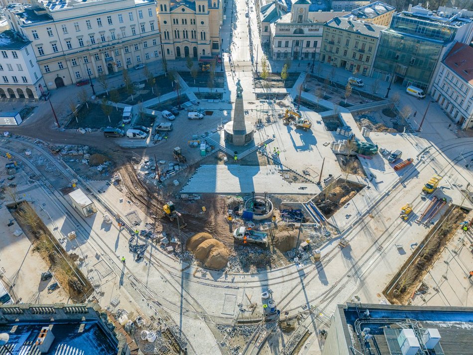 Remontowany plac Wolności