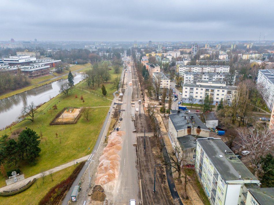 remont ulicy widziany z lotu ptaka