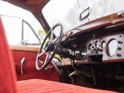 Łódź. Moto Weteran Bazar w Łodzi. Prawdziwy raj dla kolekcjonerów zabytkowych pojazdów