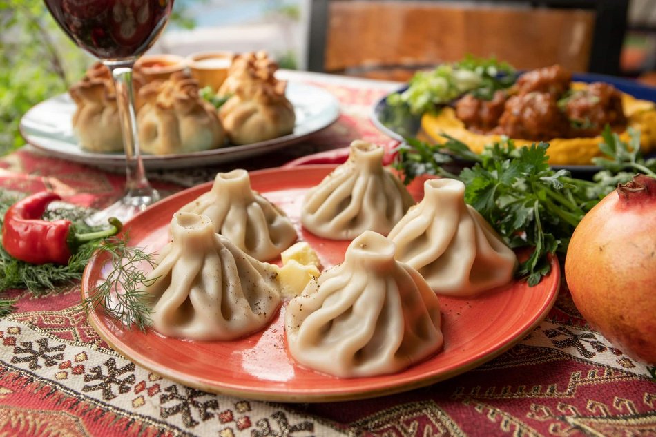 Łódź. Kuchnie całego świata w centrum Łodzi. Wybierz się w kulinarną podróż po Piotrkowskiej