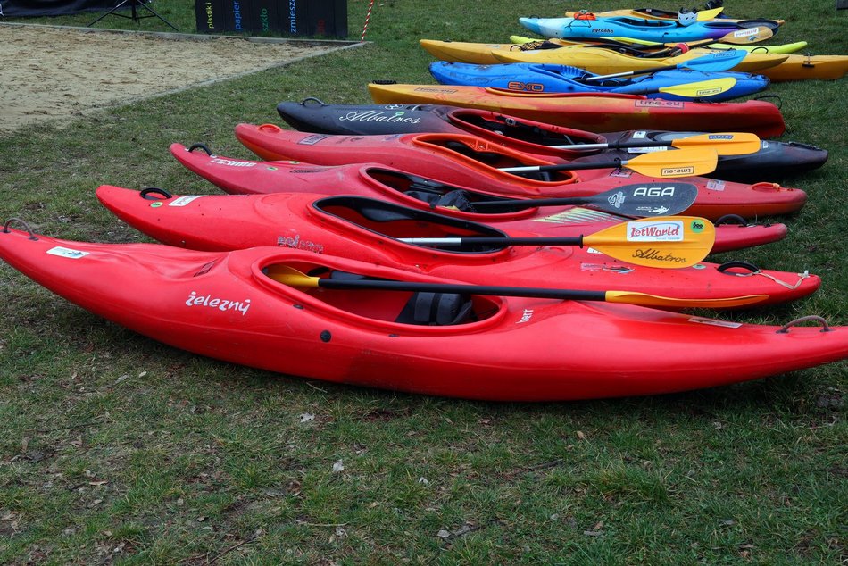 Kajakarze z Łódzkiego Klubu Kajakowego Albatros wyruszyli na blisko miesięczną wyprawę kajakową z Łodzi do Morza Bałtyckiego