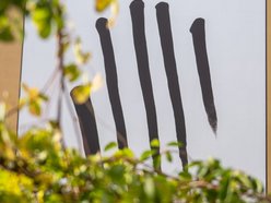 Nowy mural na kamienicy przy Włókienniczej w Łodzi. To dzieło Józefa Robakowskiego