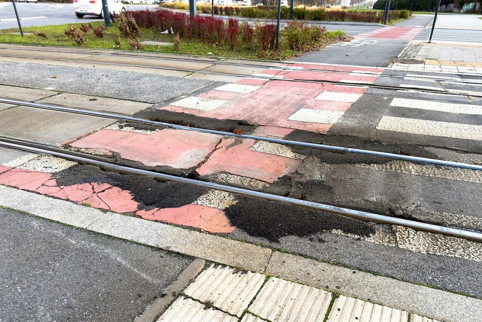 Łódź. Szybkie remonty torowisk przy rondzie Sybiraków (na zdjęciu) i Łagiewnickiej. Zmiany MPK Łódź