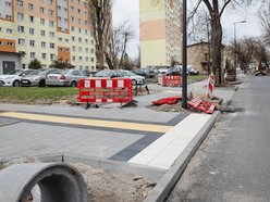 Łódź. Nowa jezdnia i chodniki na Ozorkowskiej w Łodzi. Zobacz postęp prac na Zarzewie!