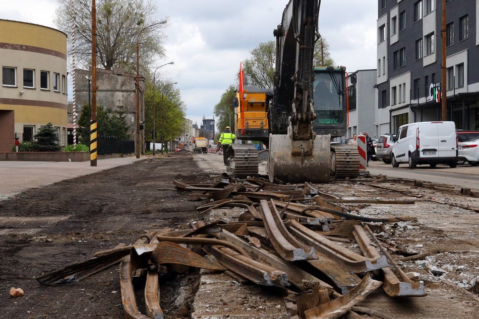 Przybyszewskiego w remoncie. Sprawdzamy, jak przebiegają prace.