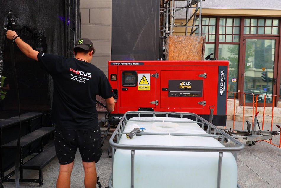 Przygotowania do 602. Urodzin Łodzi. Na Piotrkowskiej prace wre!