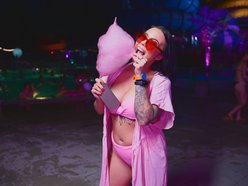 Łódź. Pink Party w Aquaparku Fala. To najbardziej różowa impreza w Łodzi
