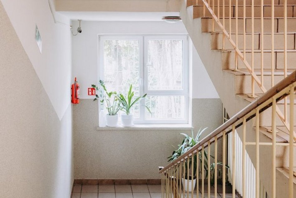 Remont w DPS przy Podgórnej w Łodzi na finiszu. Będzie bezpieczniej i piękniej dla łodzian